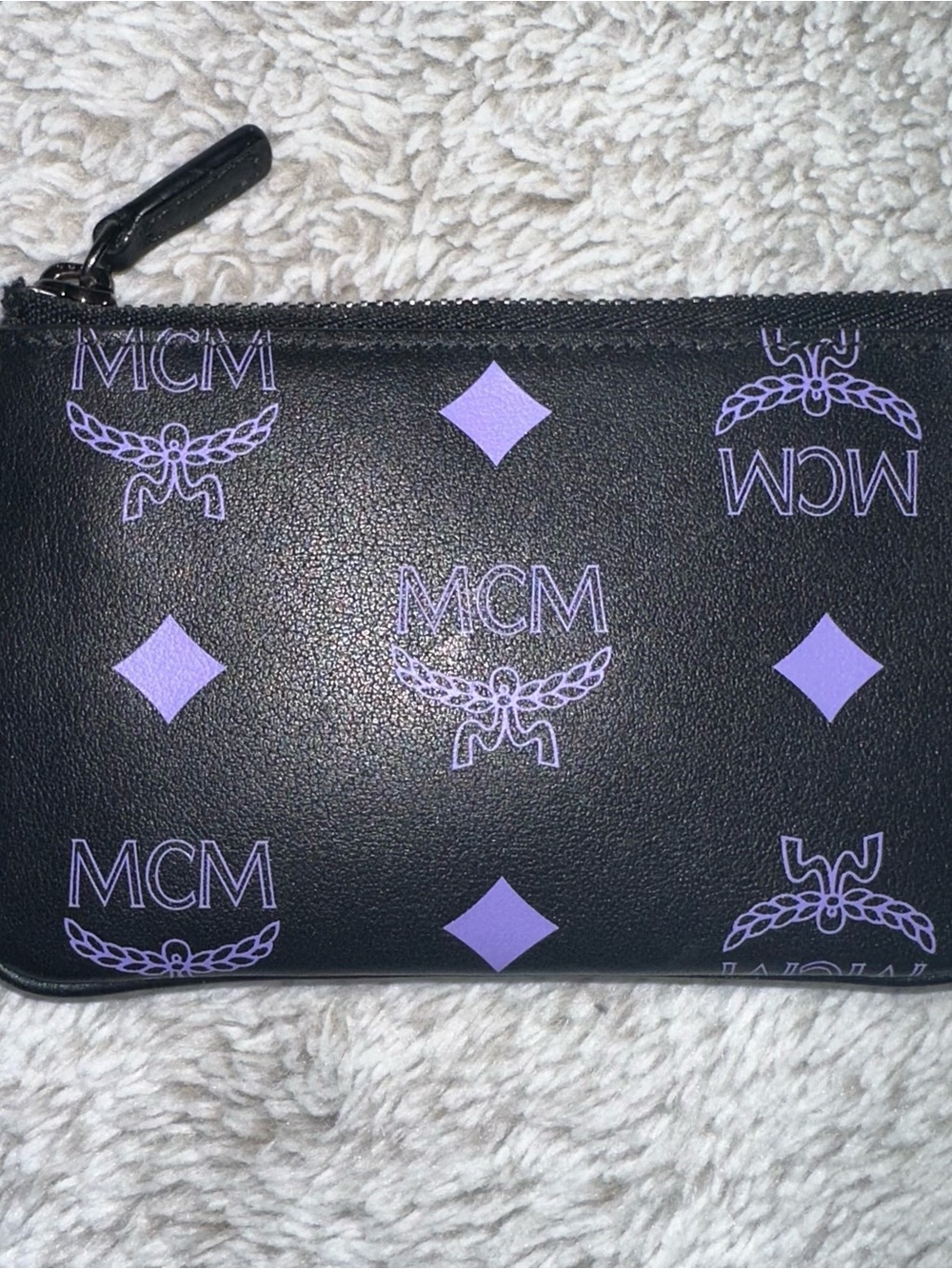 MCM Key Pouch in Color Splash Logo Leather - Picture 2 of 6